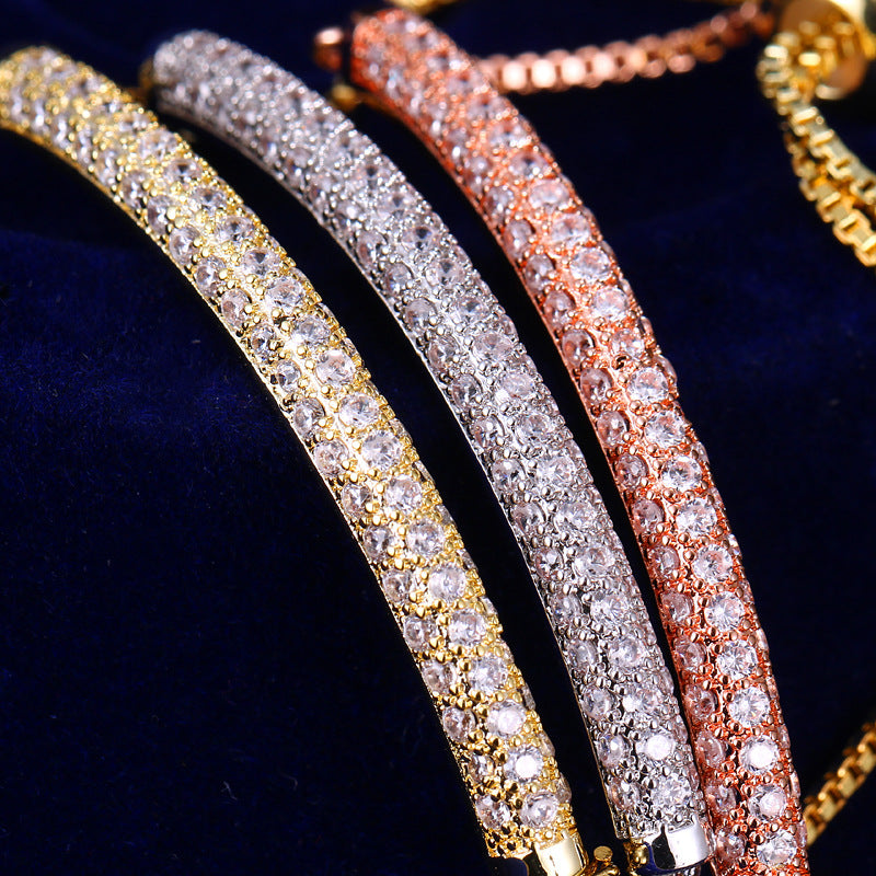 Bracelet ajustable serti de diamants avec fermoir coulissant