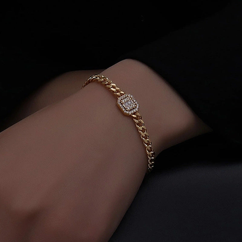 Bracelet Chaîne Rétro Femme – Doré ou Argenté - StyleNova Paris