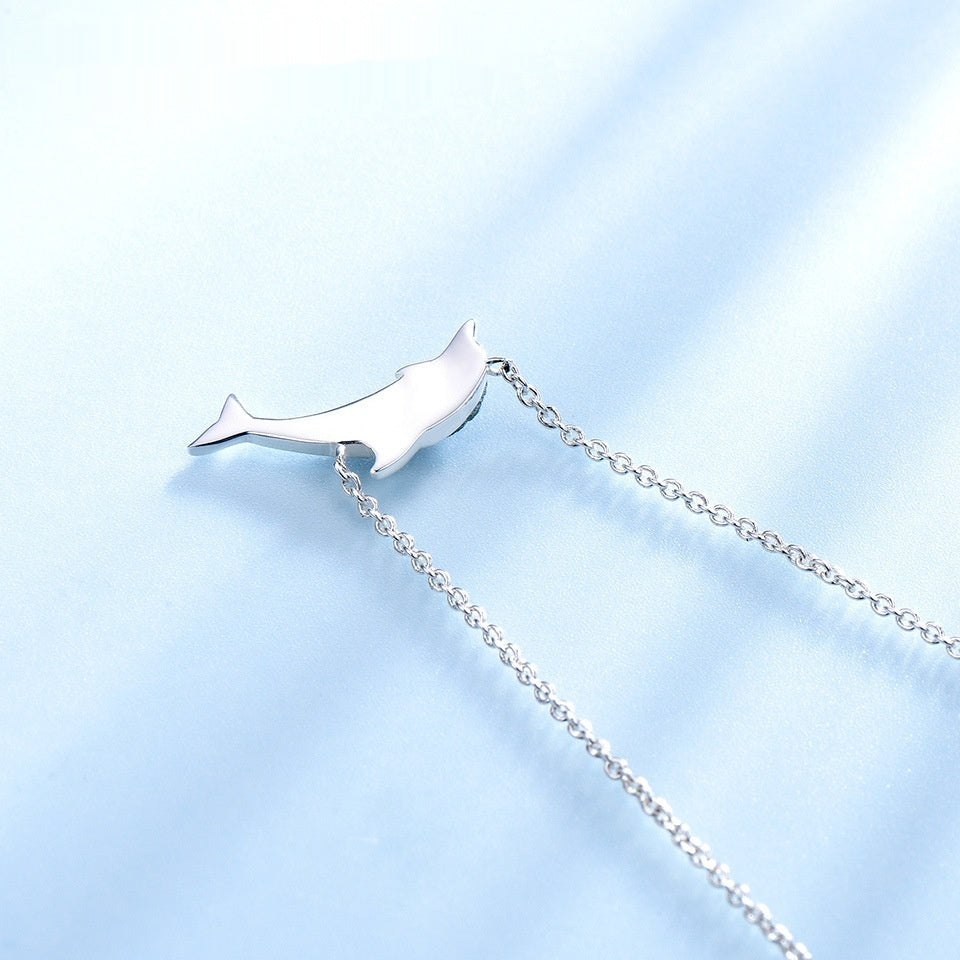 Collier avec Gemmes Colorées en Forme de Dauphin - Ma boutique